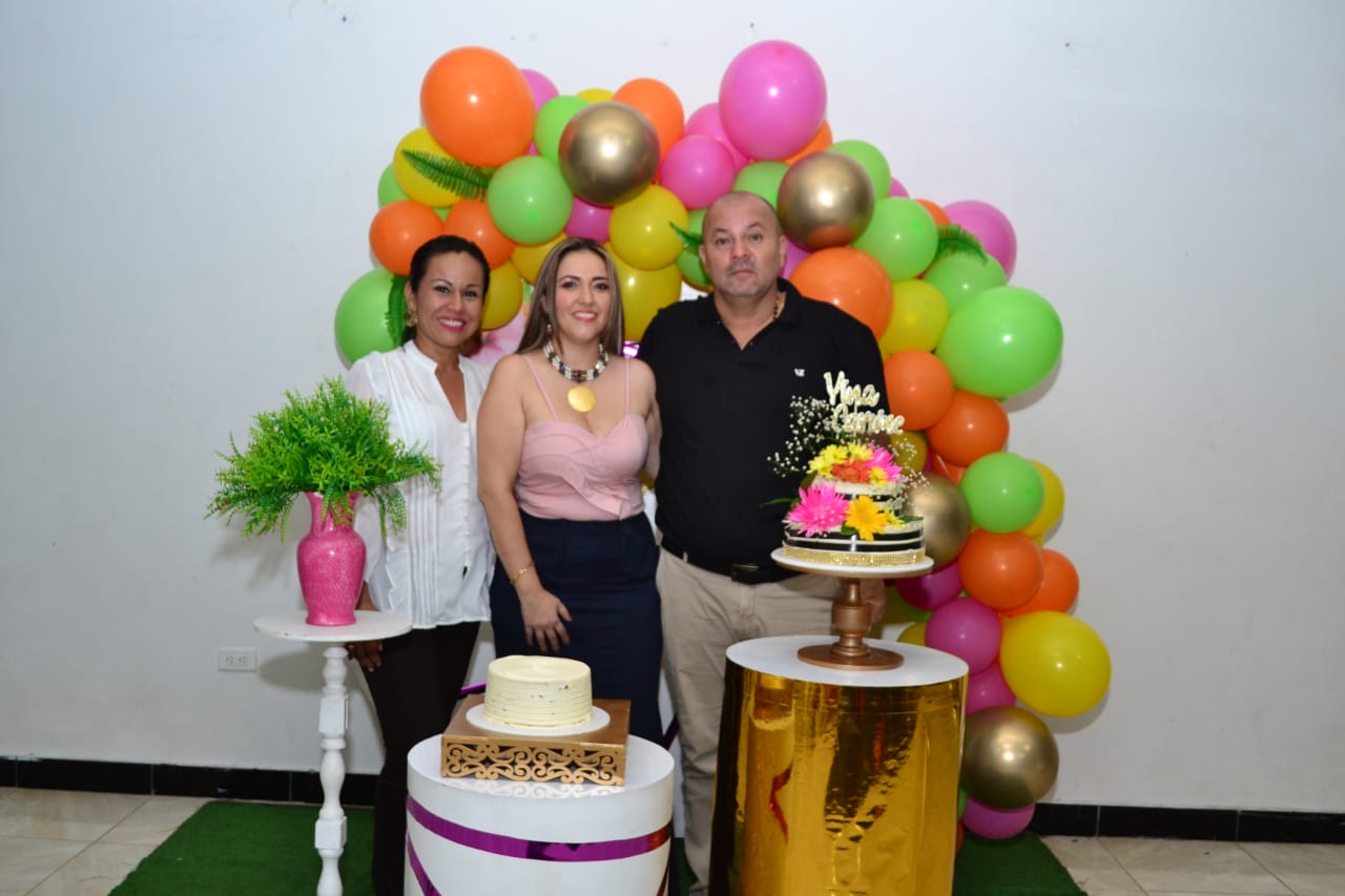 Elizabeth Motta Álvarez, Yina Carime Polania y Carlos Alberto Rojas.